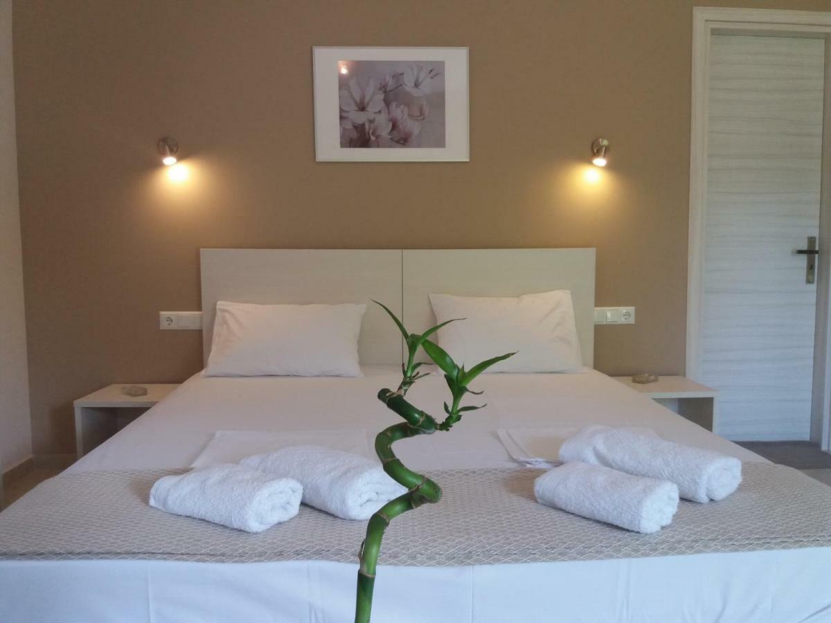 גליקי Dimitriou Rooms מראה חיצוני תמונה