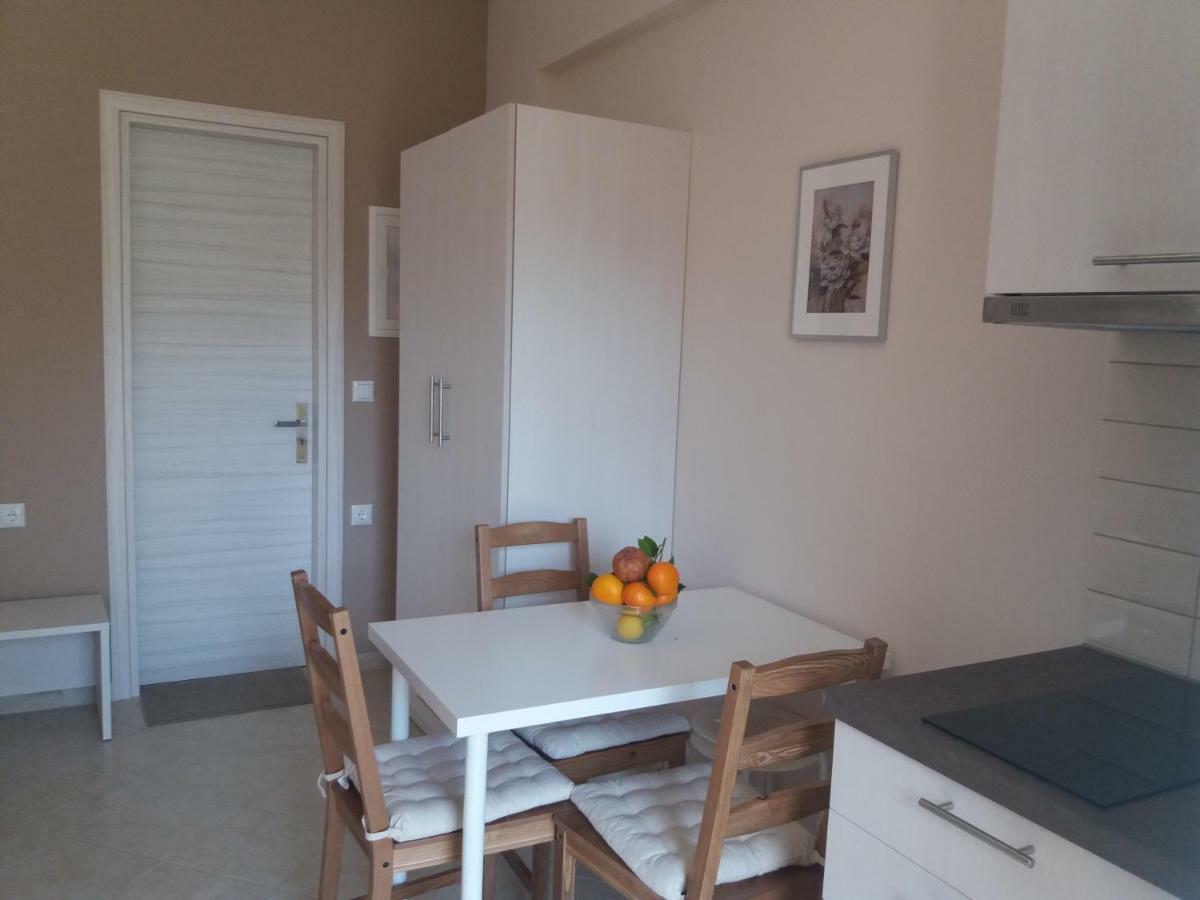 גליקי Dimitriou Rooms מראה חיצוני תמונה
