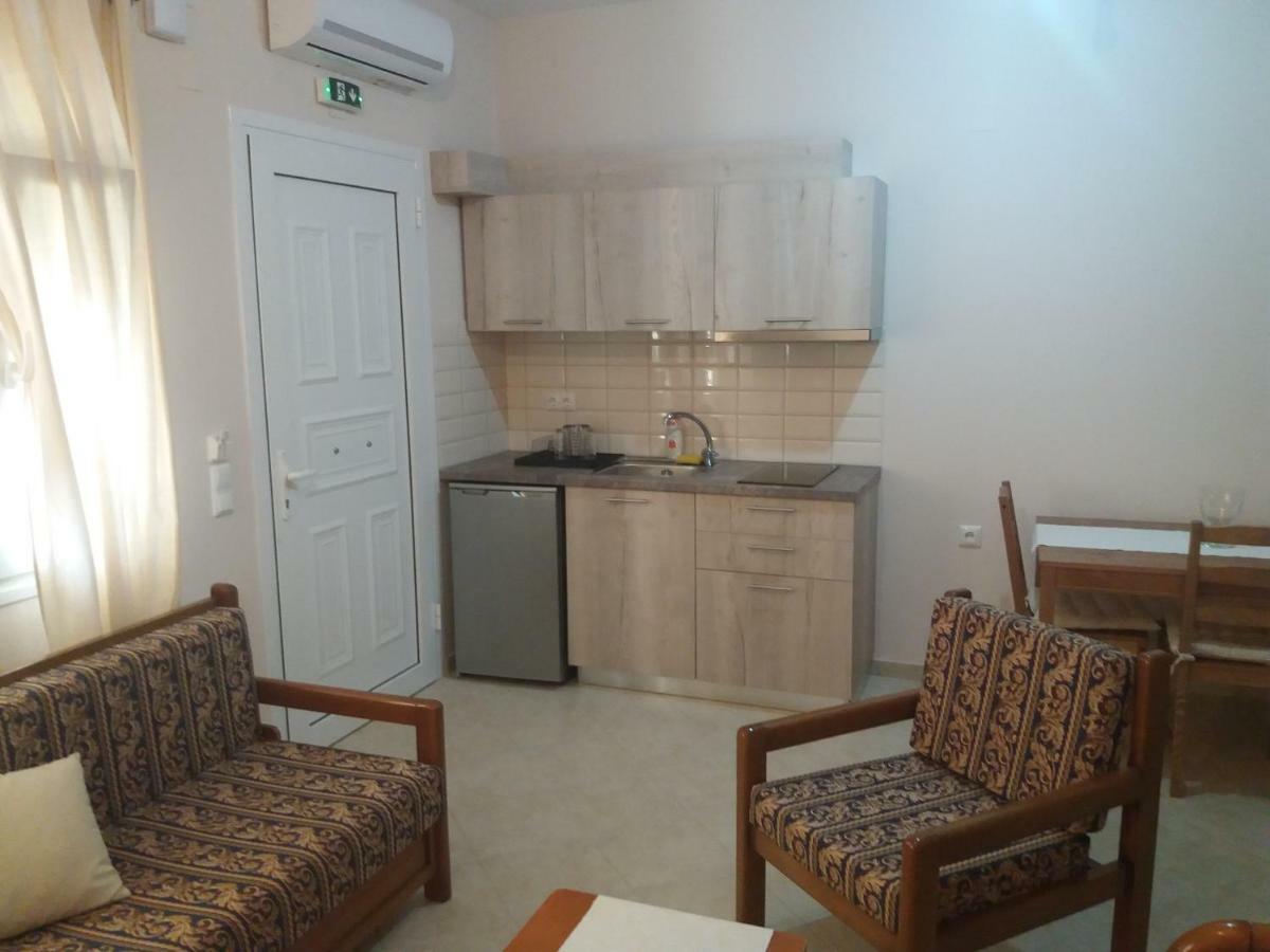 גליקי Dimitriou Rooms מראה חיצוני תמונה