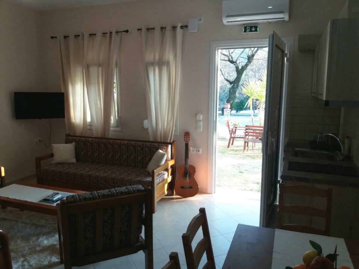 גליקי Dimitriou Rooms מראה חיצוני תמונה